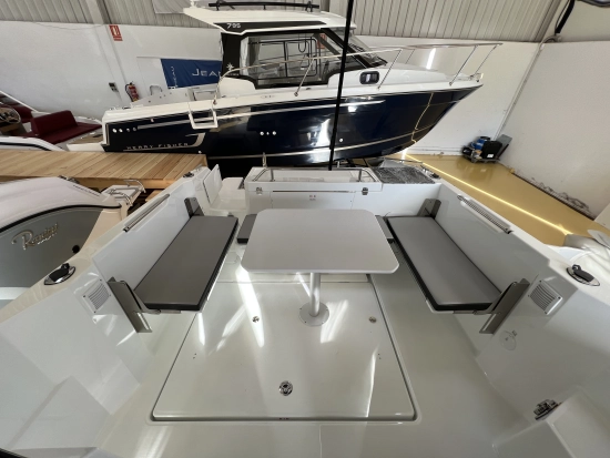 Jeanneau Merry Fisher 695 SPORT SERIE 2 2 PUERTAS brand new for sale